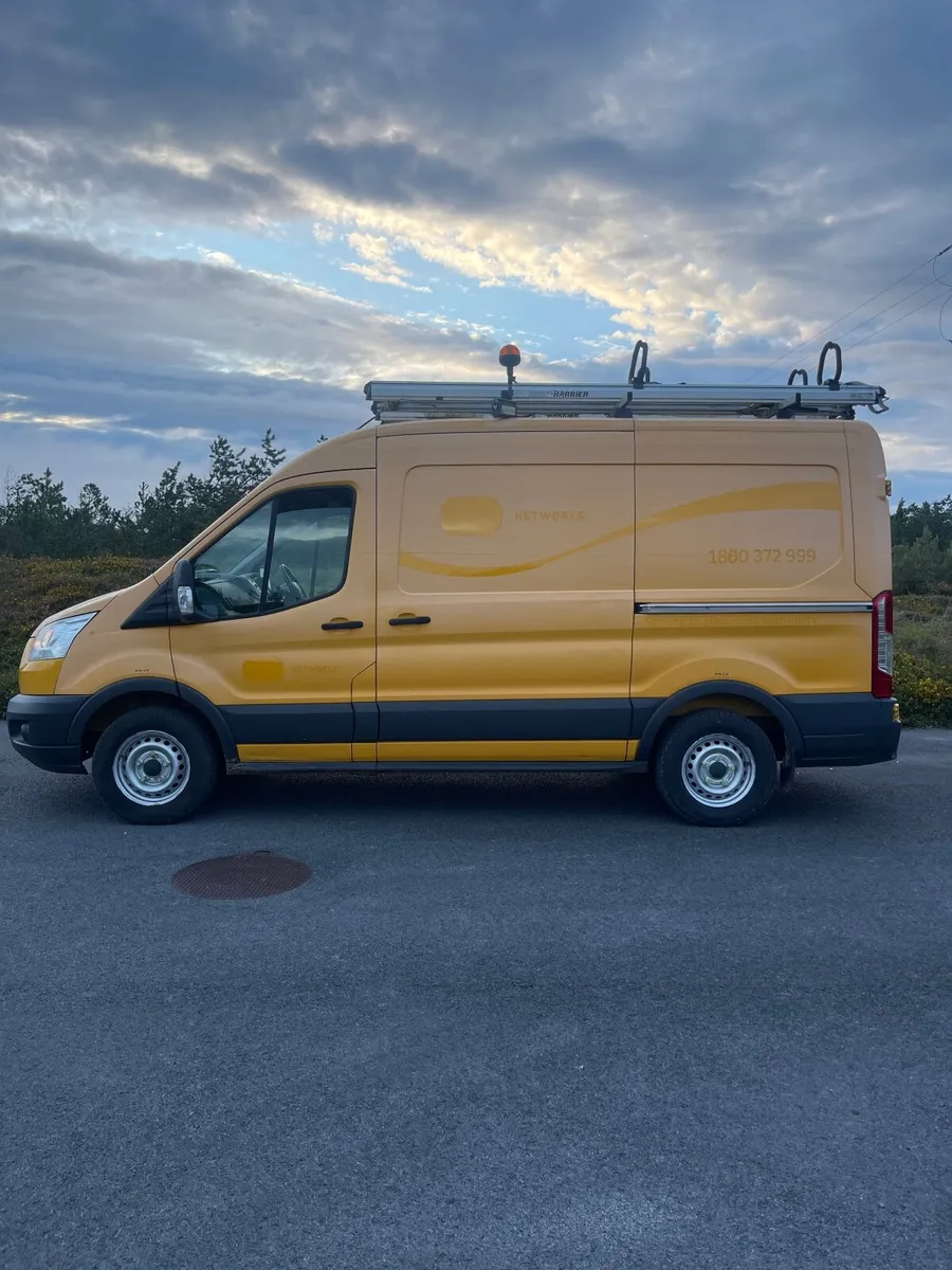 Ford Transit 4x4 - Image 4