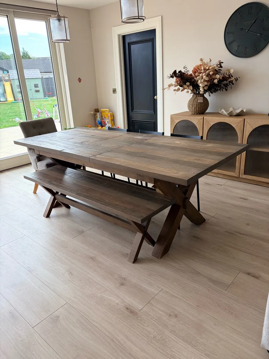 Kitchen table & bench - Image 1