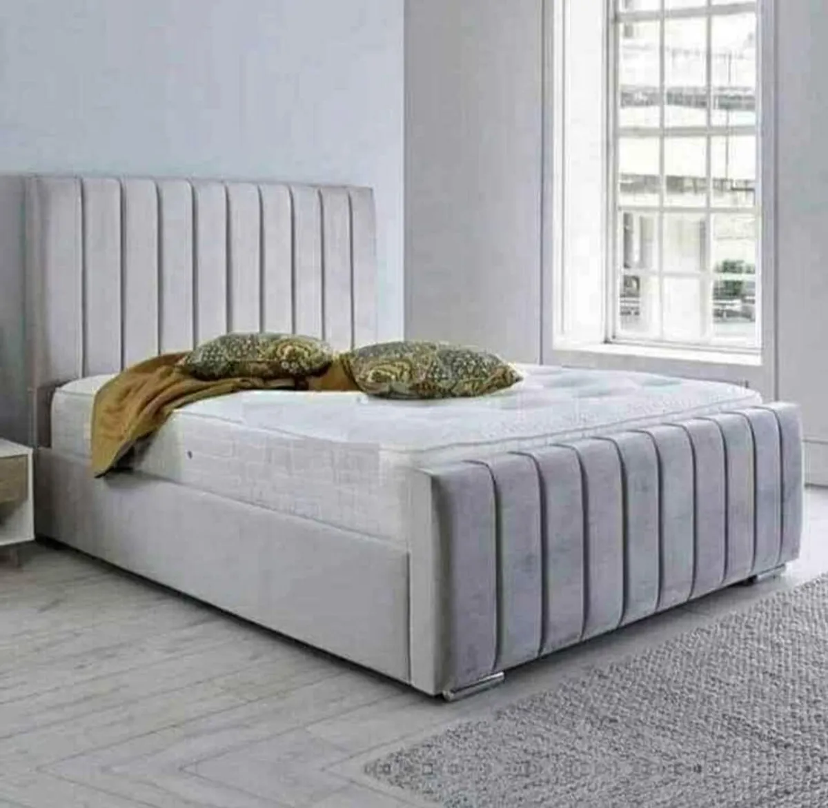 Bed - Image 1