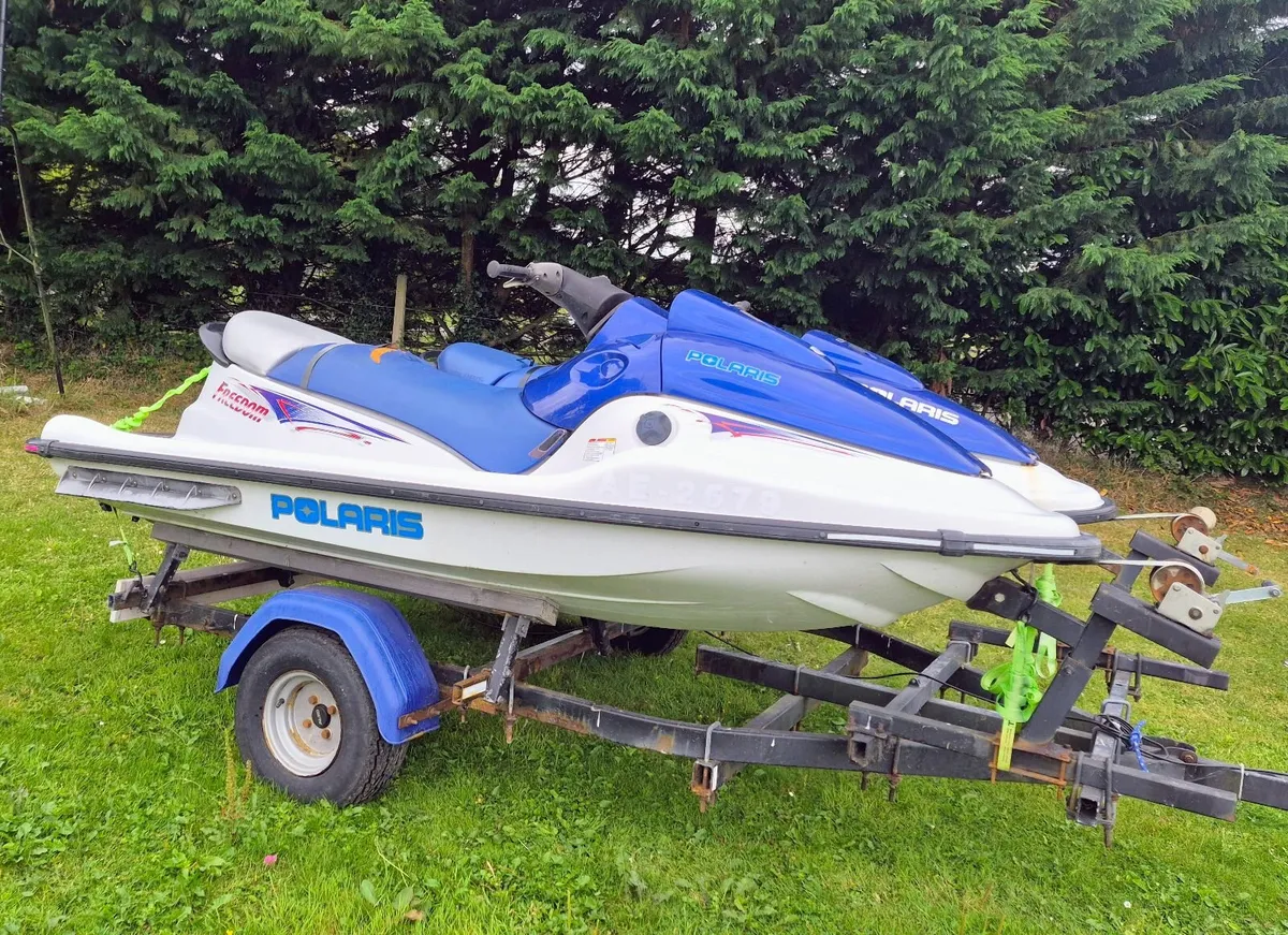 2 jet skis + trailer (free banana boat) - Image 4