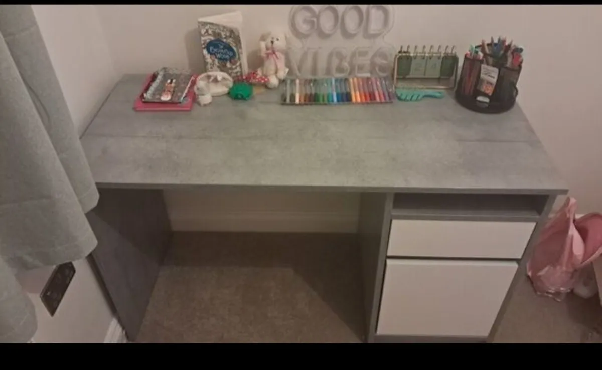 Jysk Billund Desk - Image 2