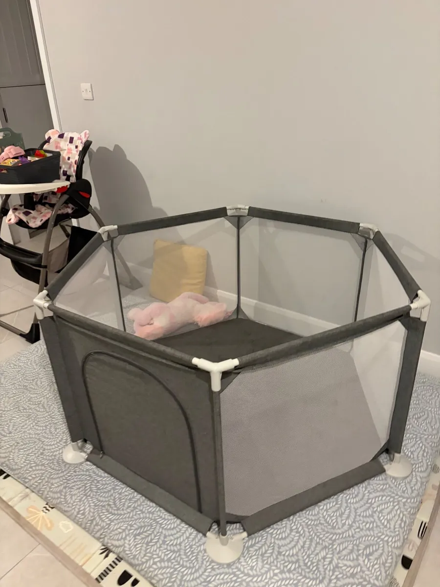 Baby Playpen - Image 4