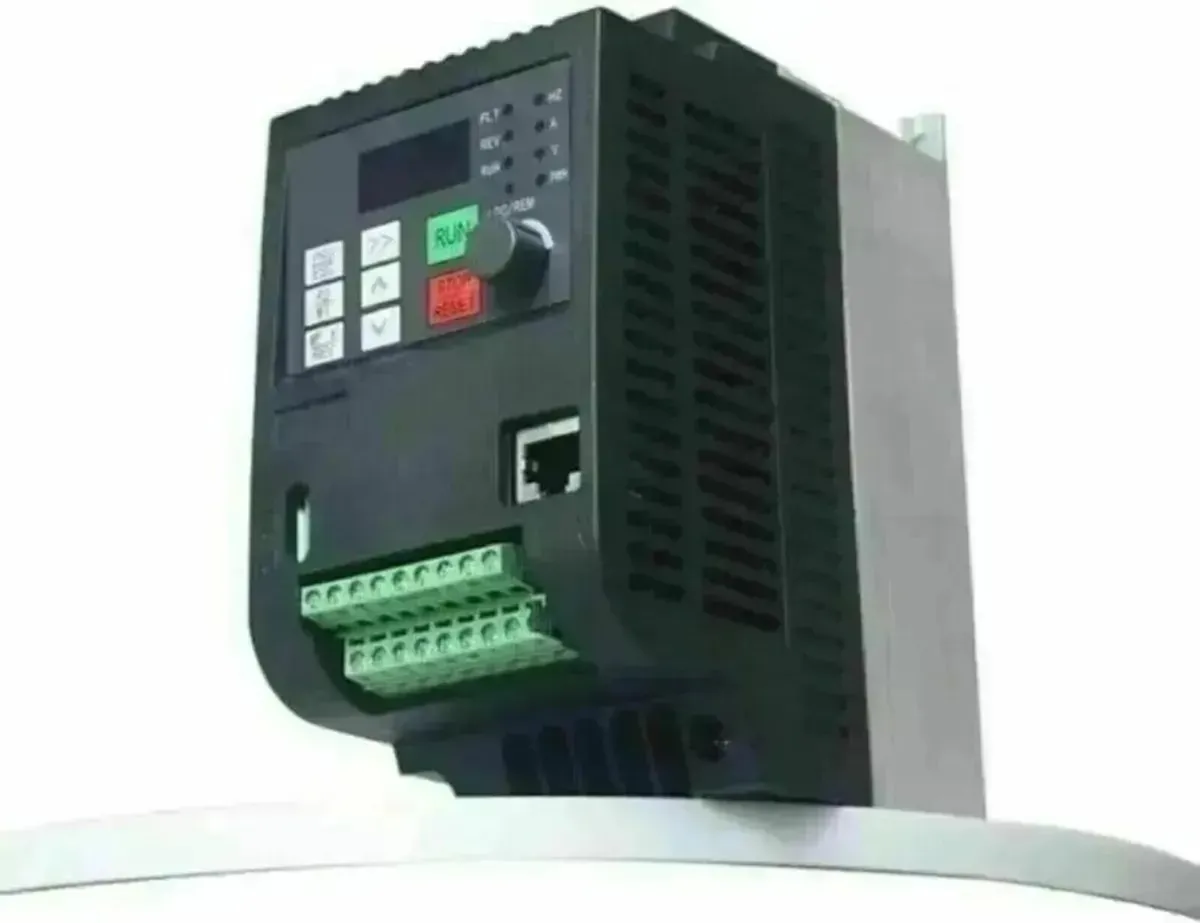 VFD Inverter 1.5KW Single to Three Phase - Image 1