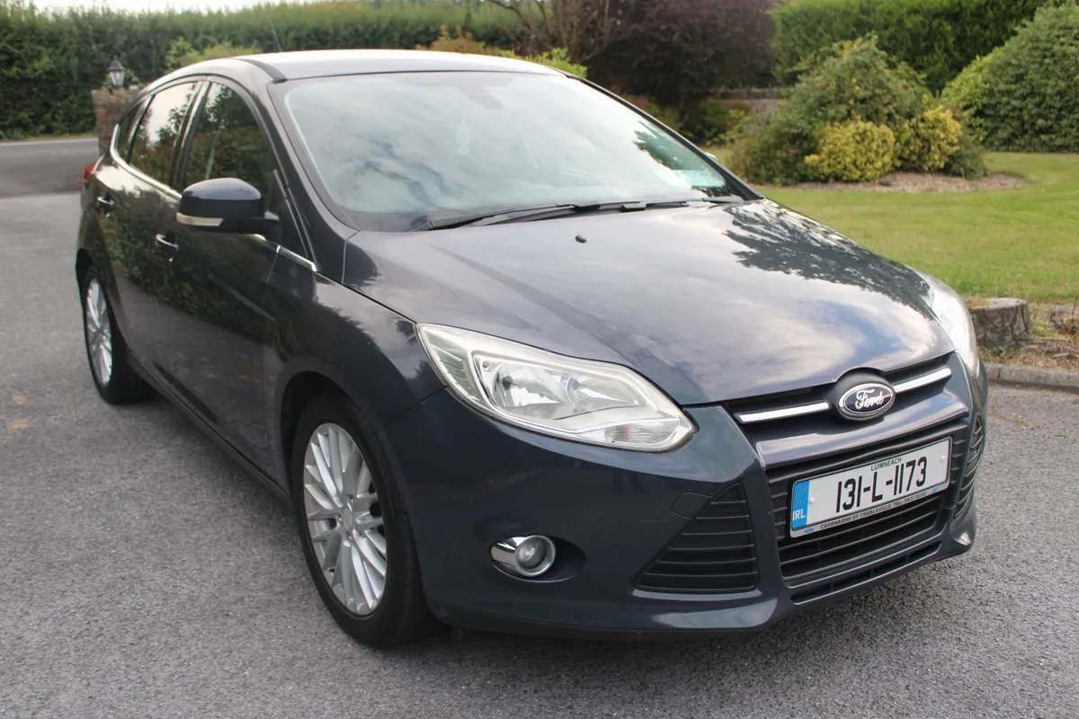 2013 FORD FOCUS ZETEC 1.0 ECO-BOOST 5DR. - Image 1
