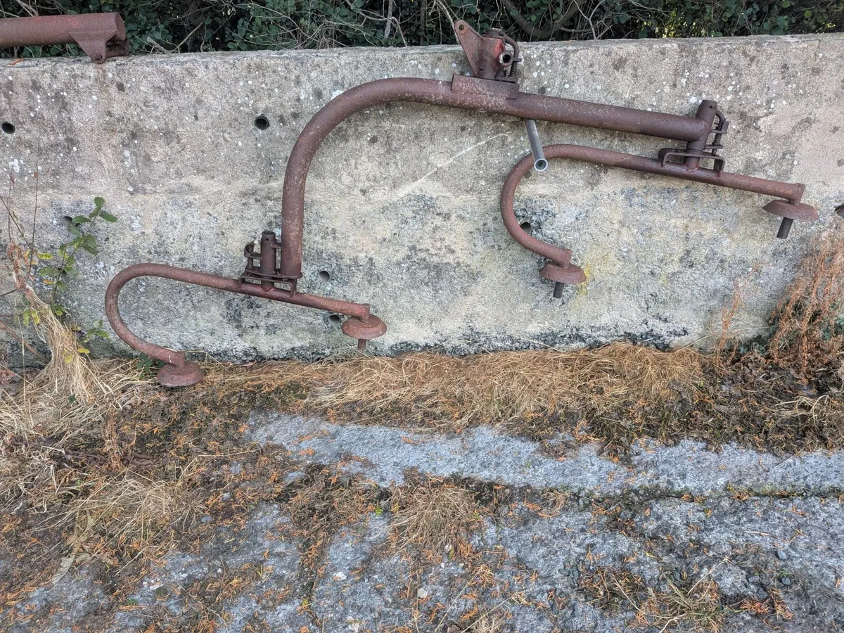 Farm machinery - Image 1
