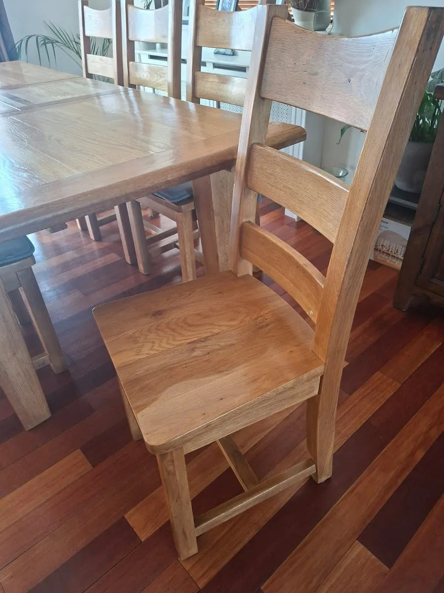 Set of 8 Solid Oak Dining chairs - Image 1