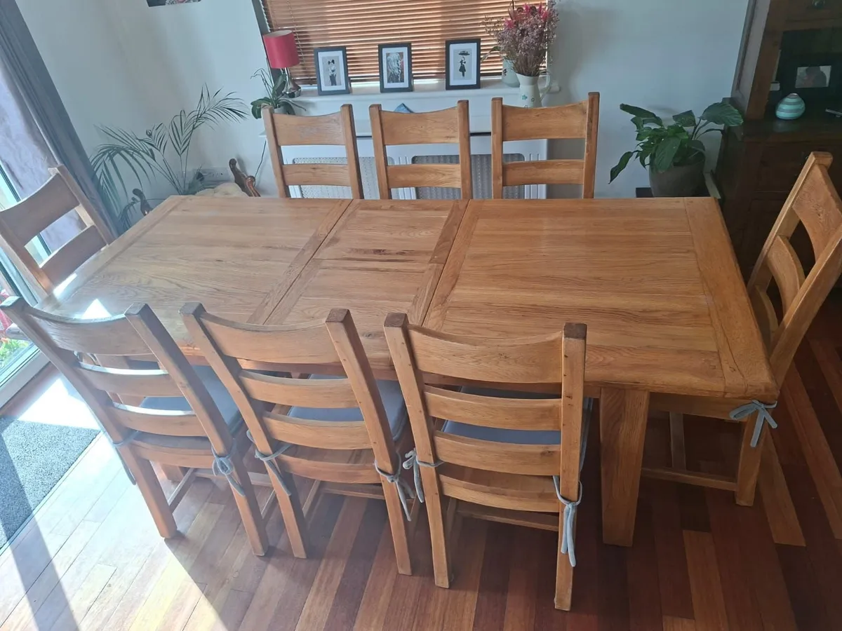 Set of 8 Solid Oak Dining chairs - Image 2