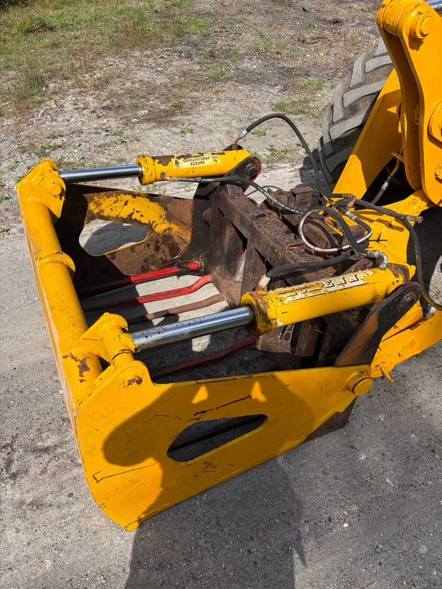 JCB 409 LOADER WITH SHEER GRAB - Image 2