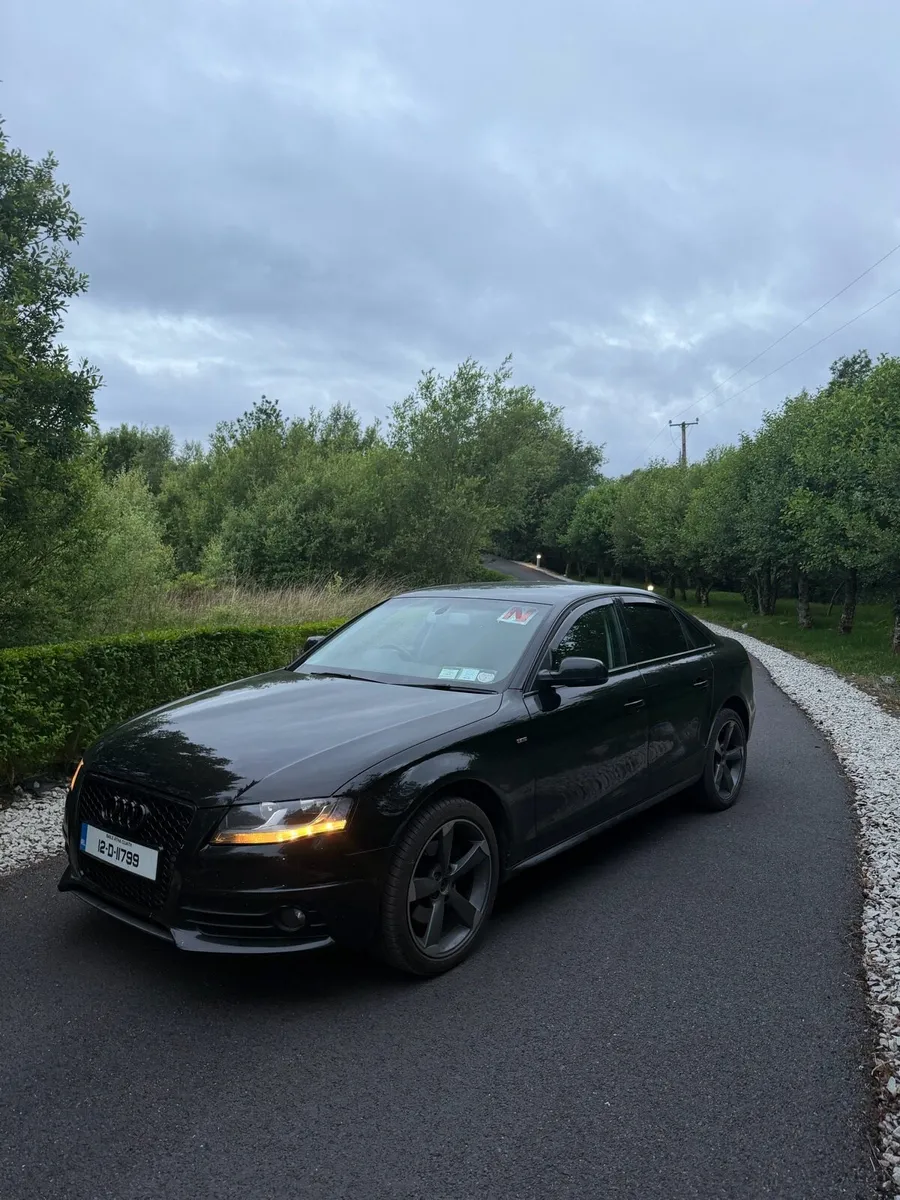Audi A4 - Image 1