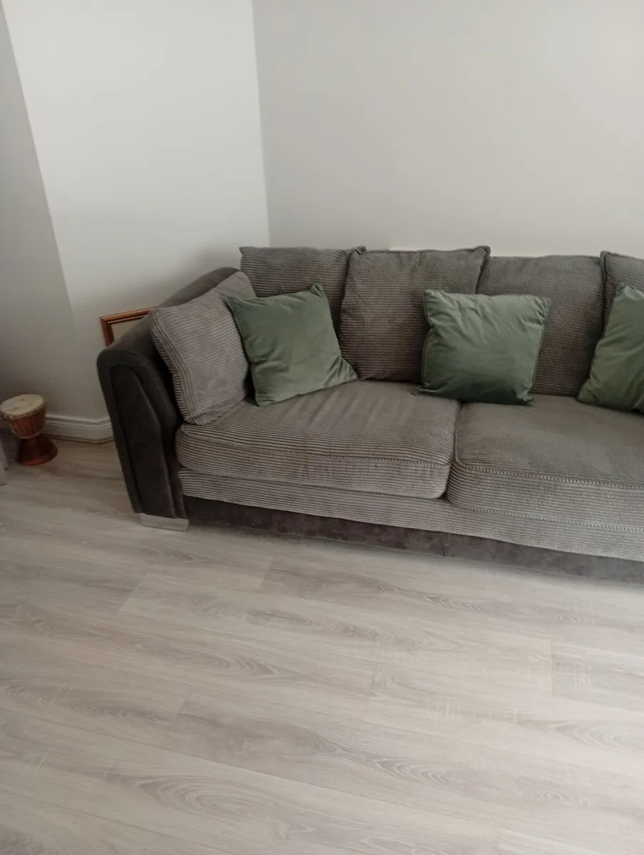 3 seater sofa - Image 2