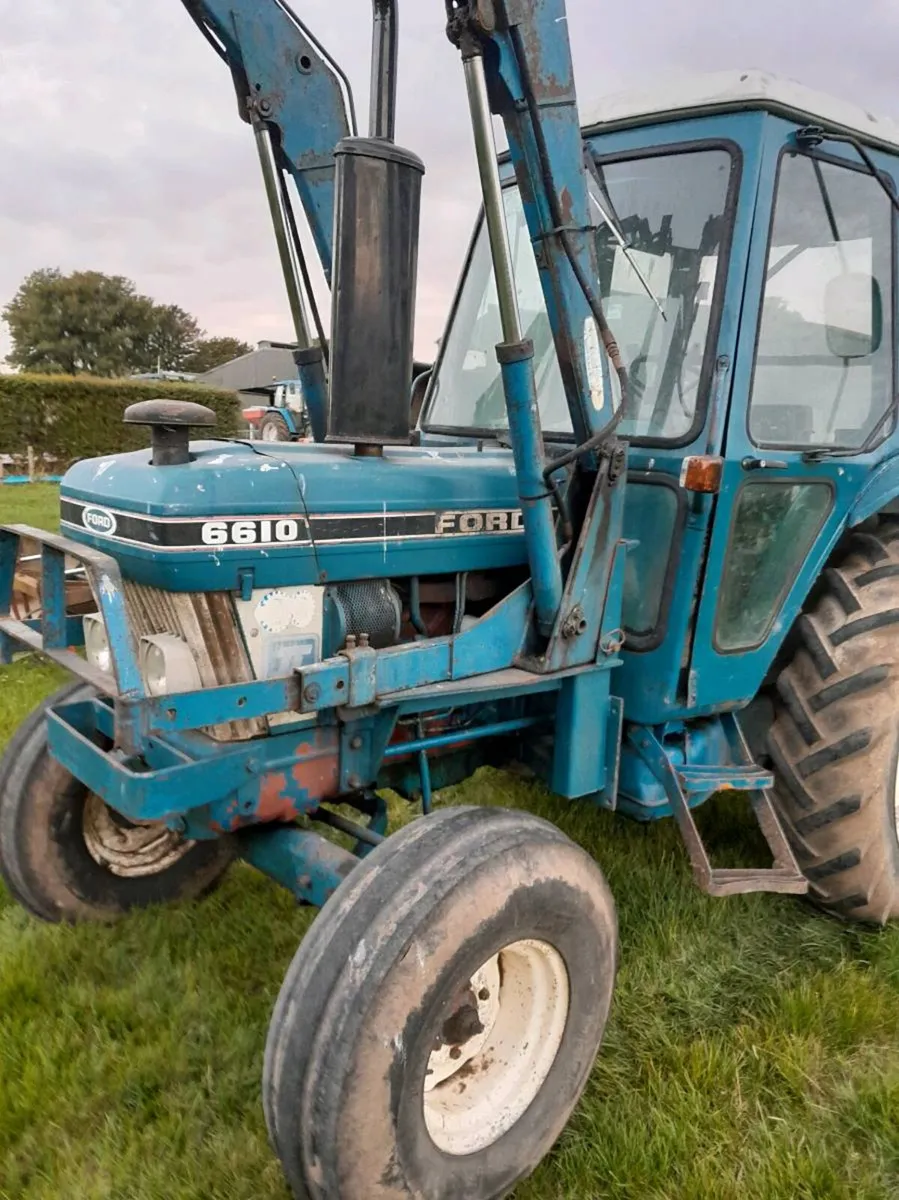 TRACTOR - Image 2