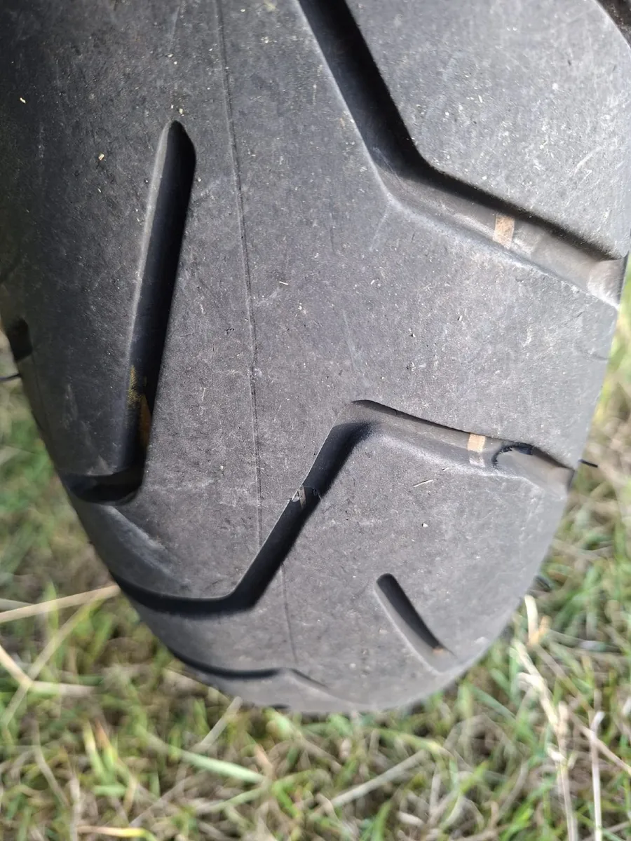 Motorcycle - Image 4