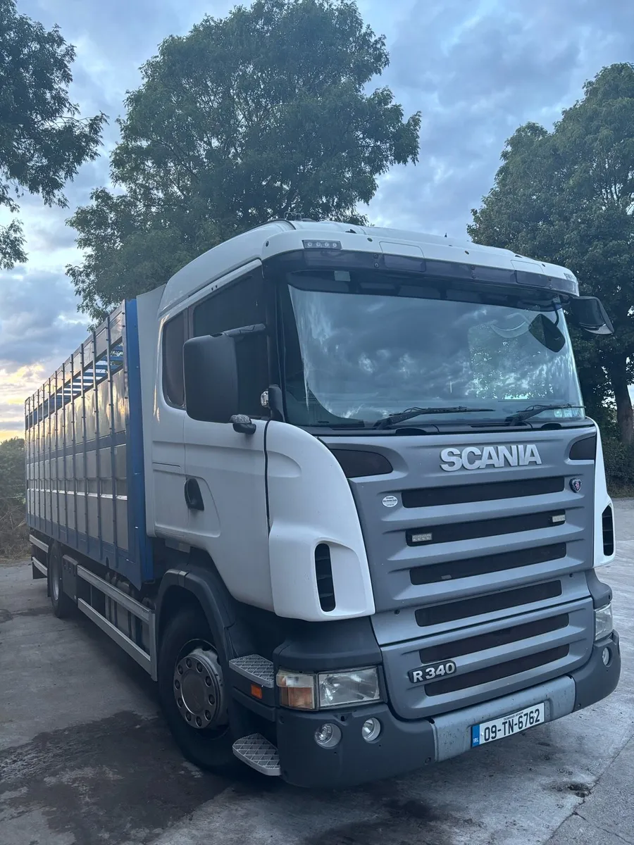 Scania Cattle Truck - Image 1