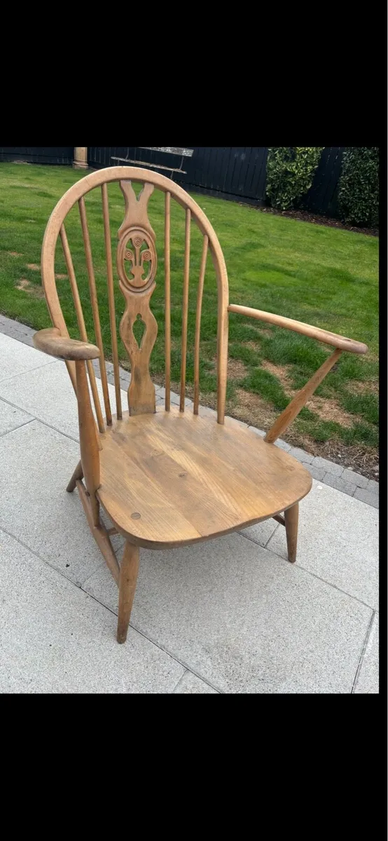 Vintage mid century Ercol Windsor armchair - Image 1