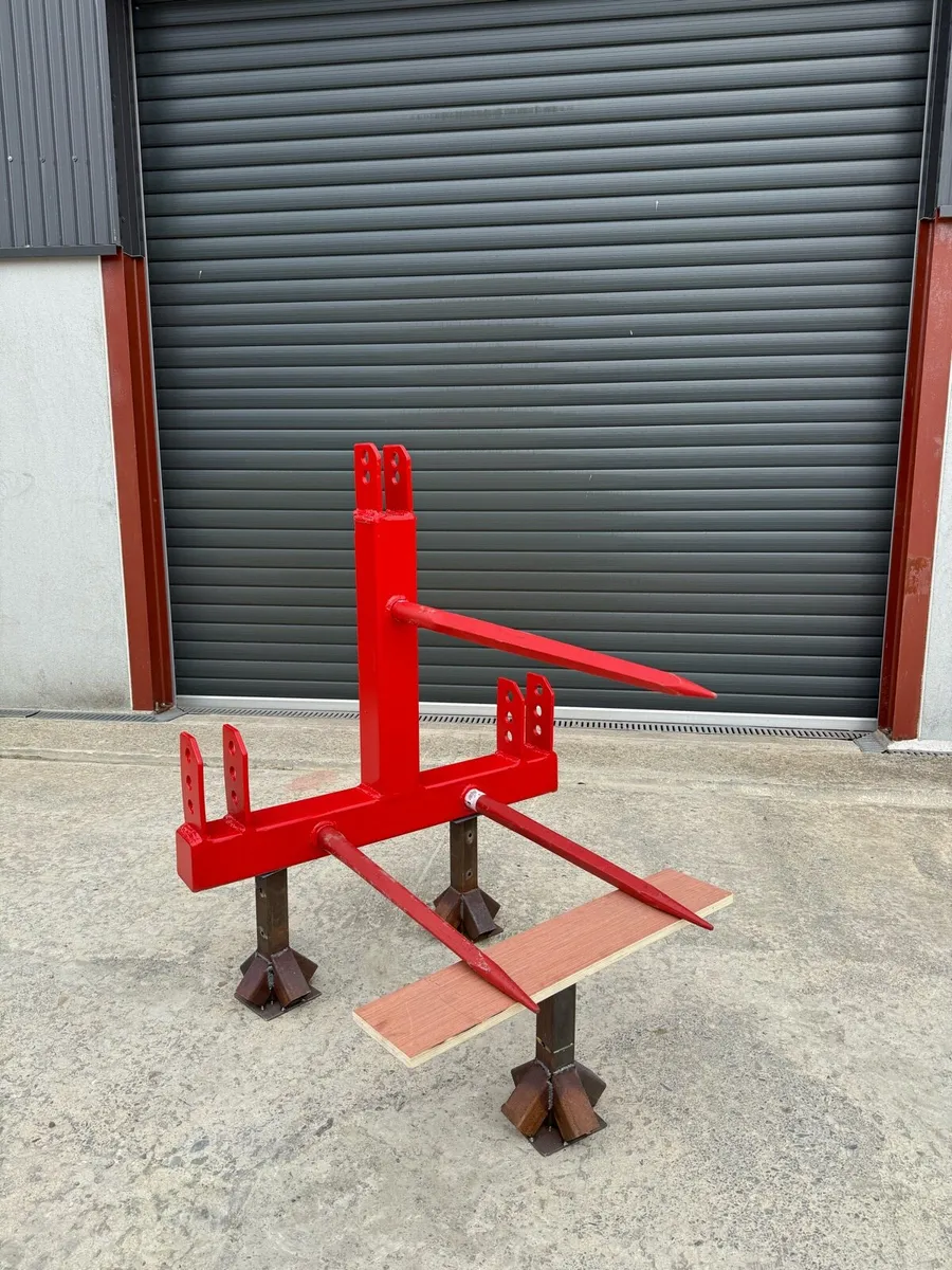Bale spike - Image 1
