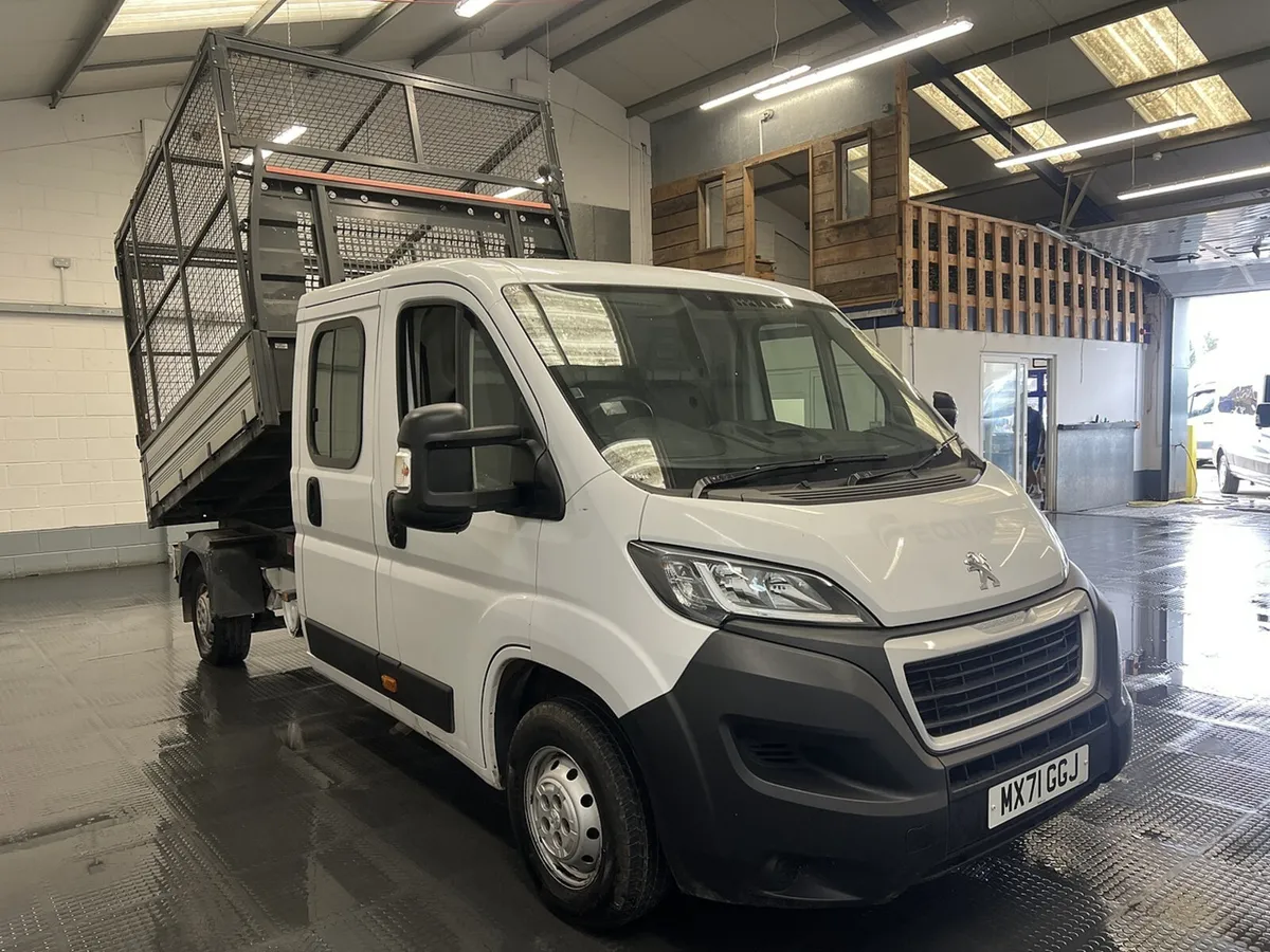 2021 Peugeot Boxer Tipper Van - Image 2