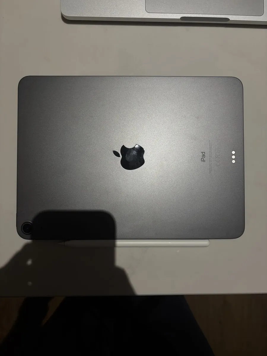 iPad Air 4th Gen 64GB WiFi + Apple Pencil 2nd Gen - Image 3