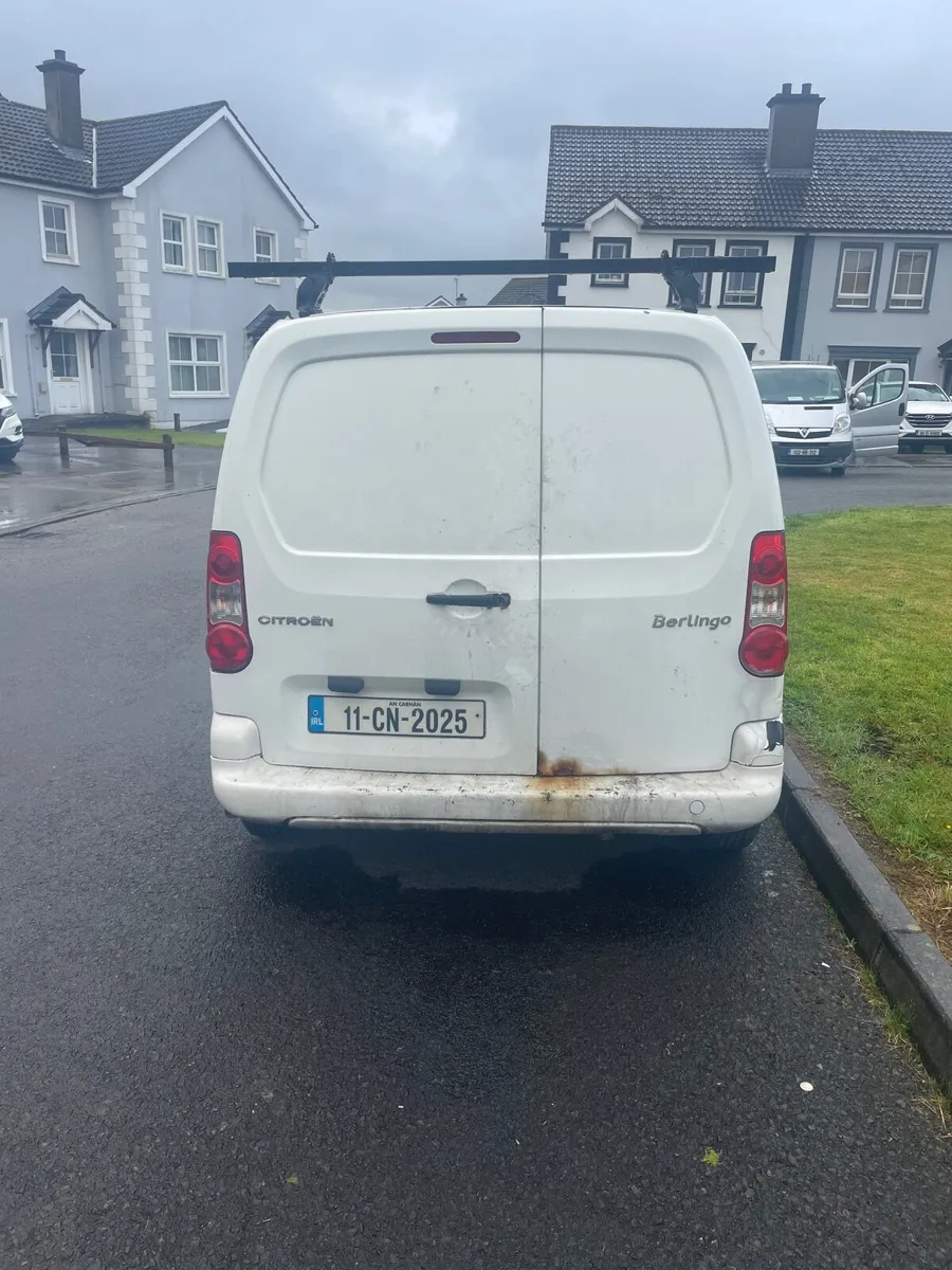 Citroen Berlingo 2011 - Image 2