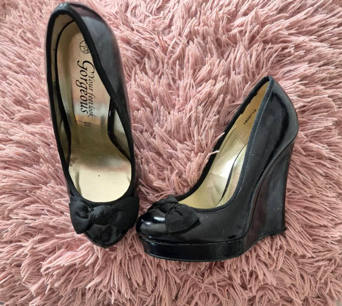 Brand New Size 5 Ladies Shoes - Image 3