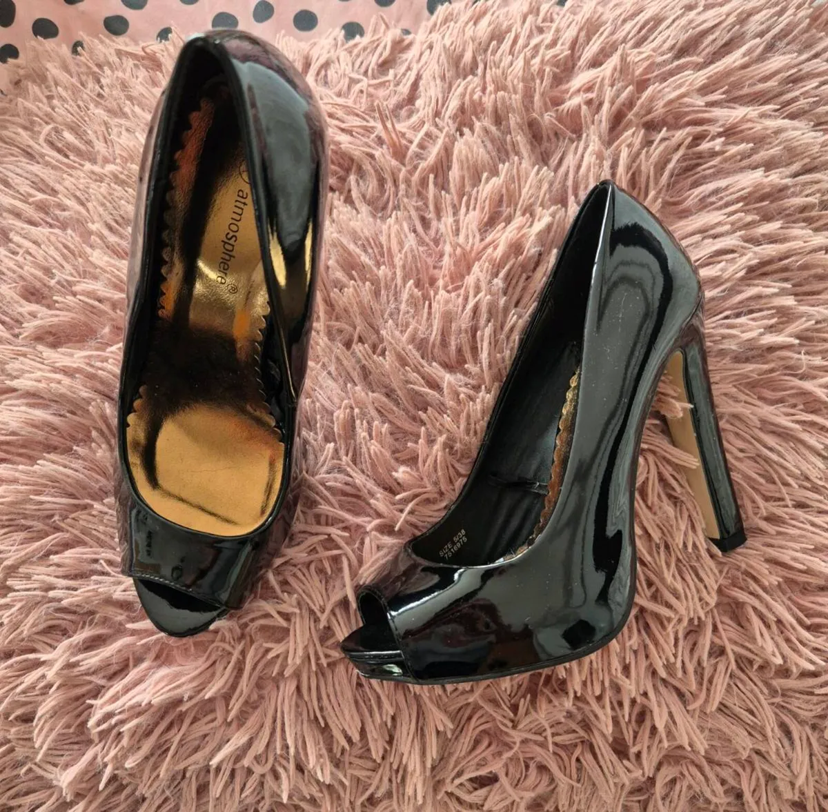 Brand New Size 5 Ladies Shoes - Image 4