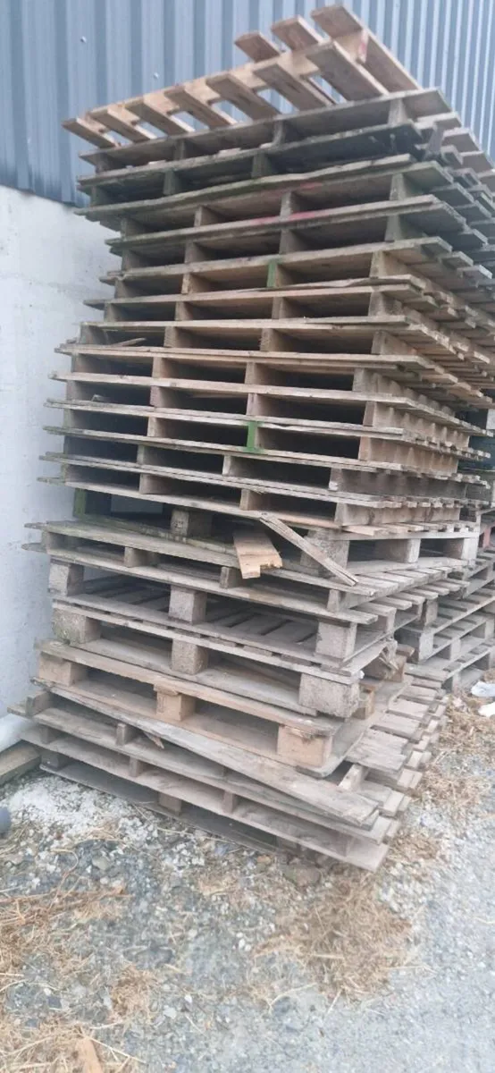 Pallets free to take away
