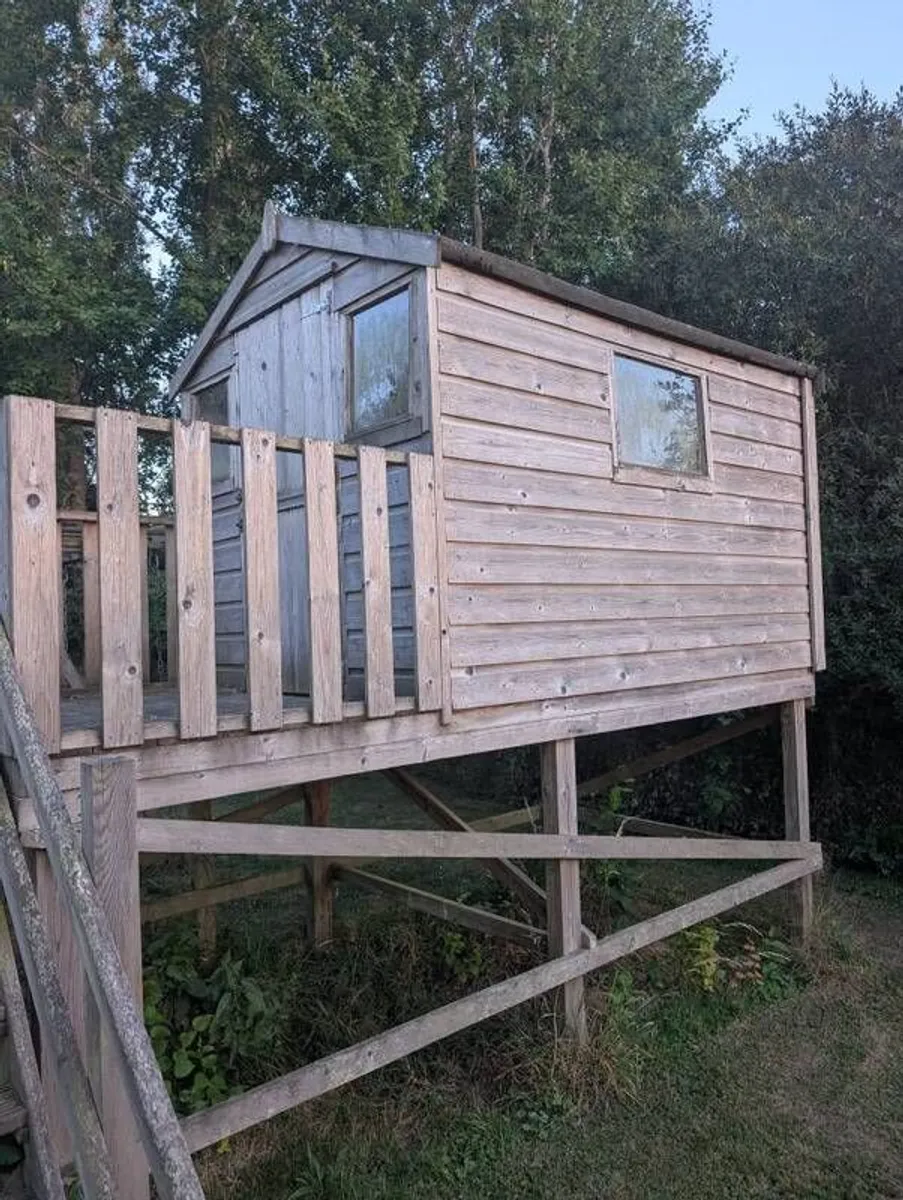 Playhouse - Image 4