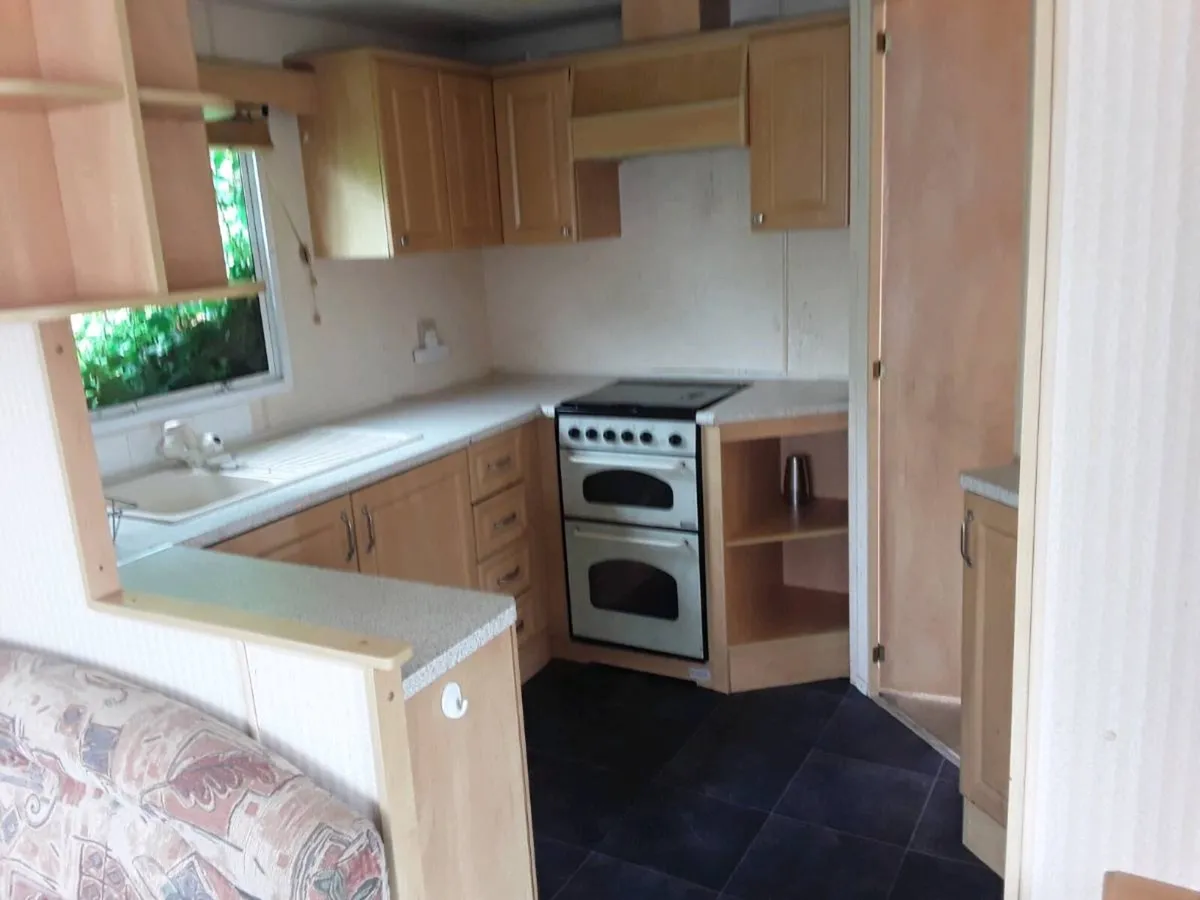 Mobile Home - Image 3
