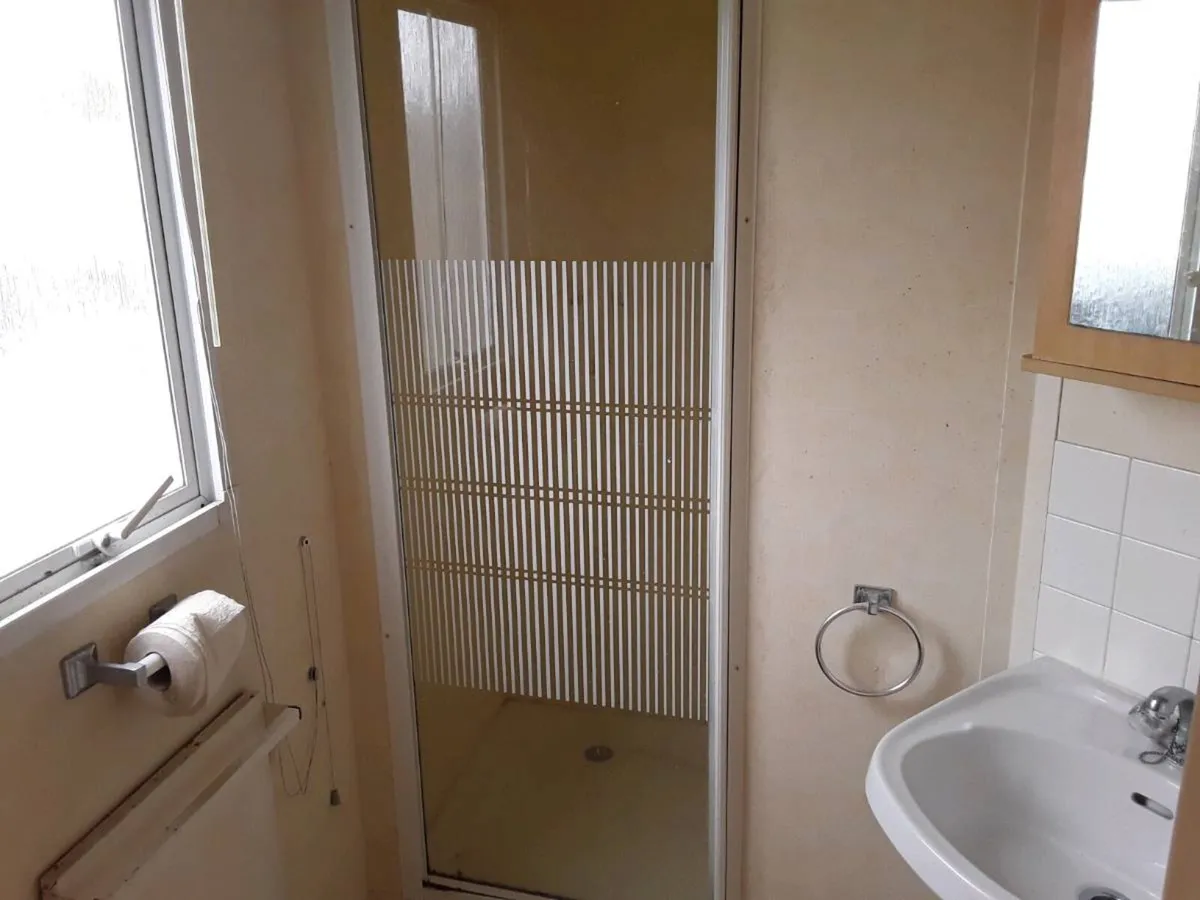 Mobile Home - Image 4