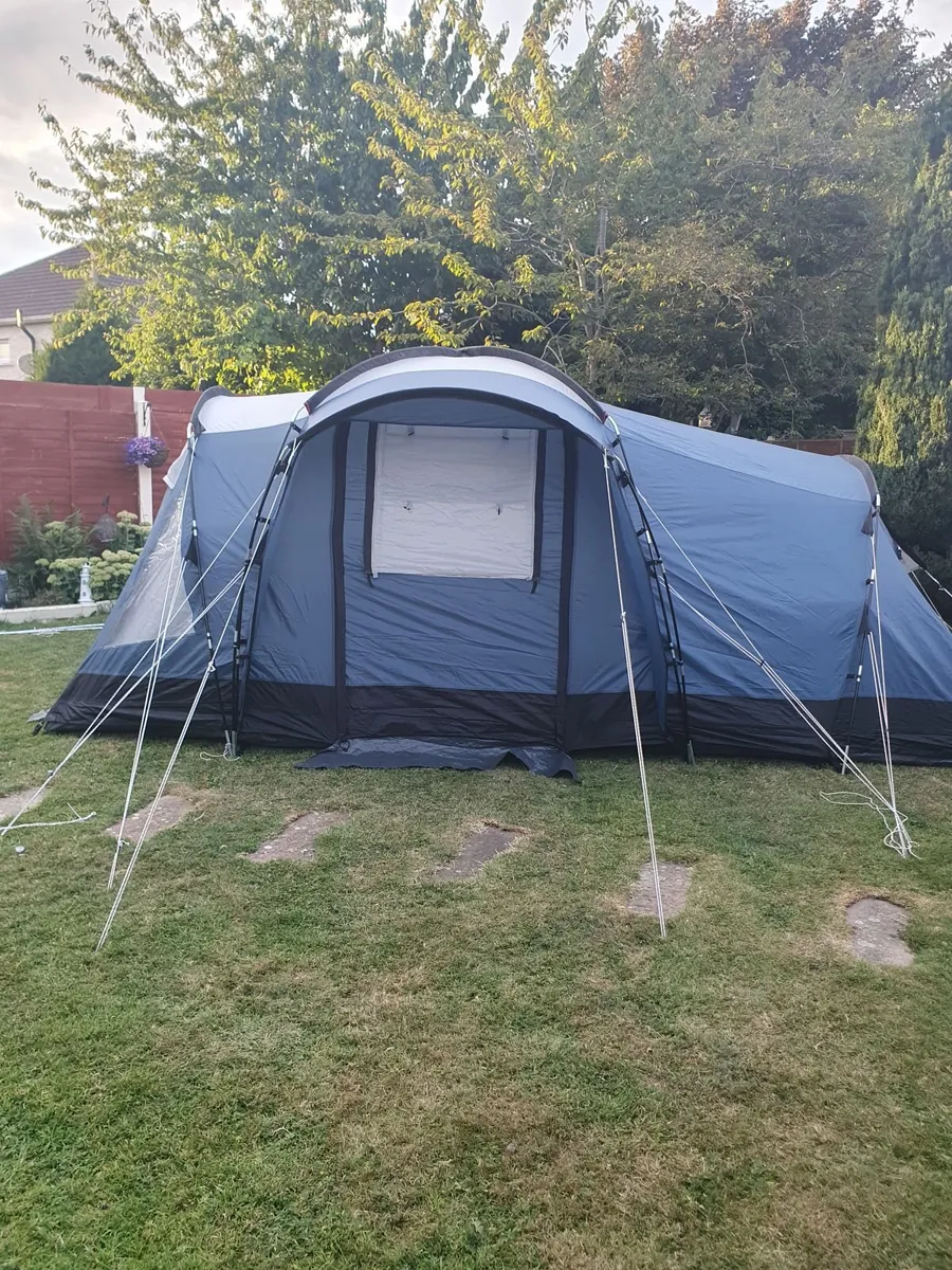 Royal tampa 4 person tent - Image 1