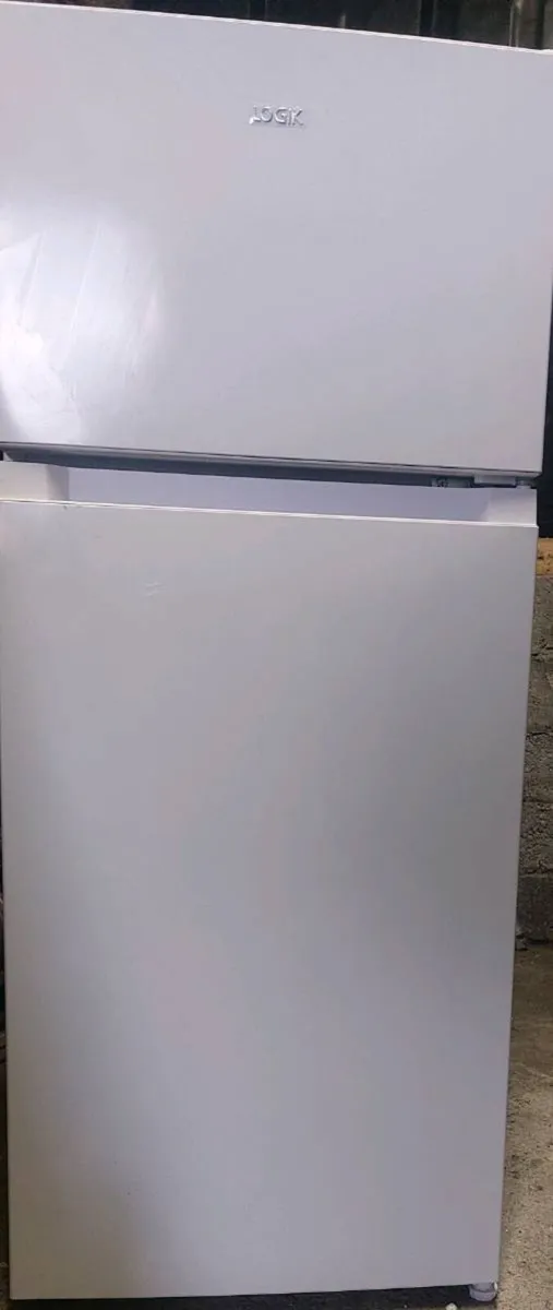 Fridge freezer - Image 2