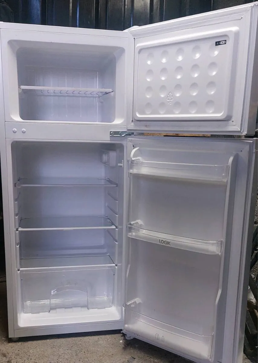 Fridge freezer - Image 1
