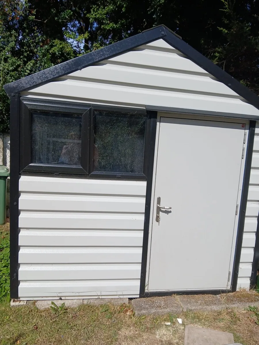 Garden shed - Image 1