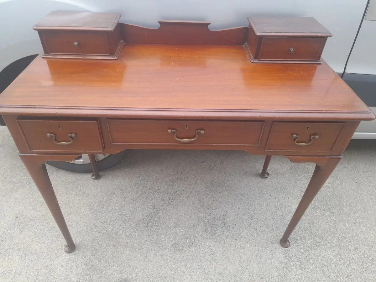 Hall table - Image 2