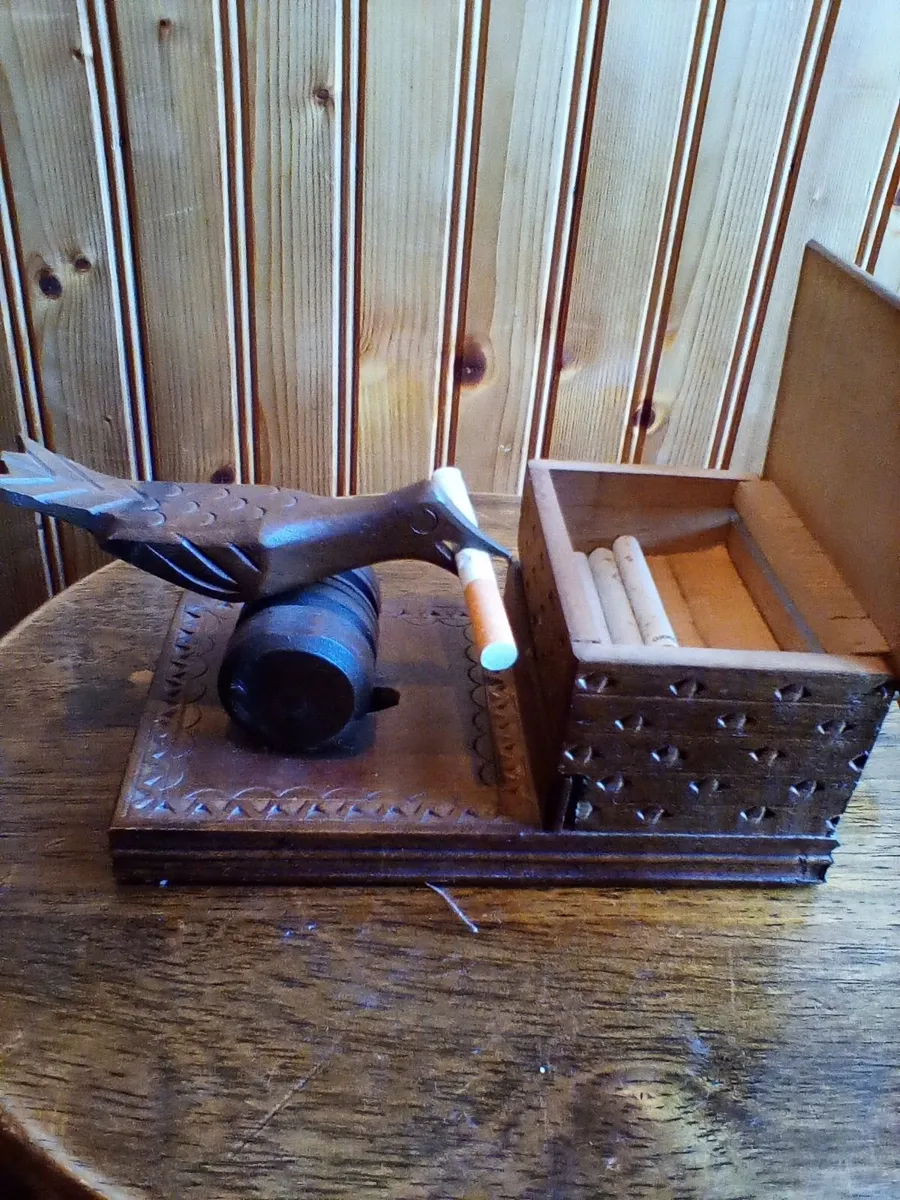 Old bird dispenser - Image 2