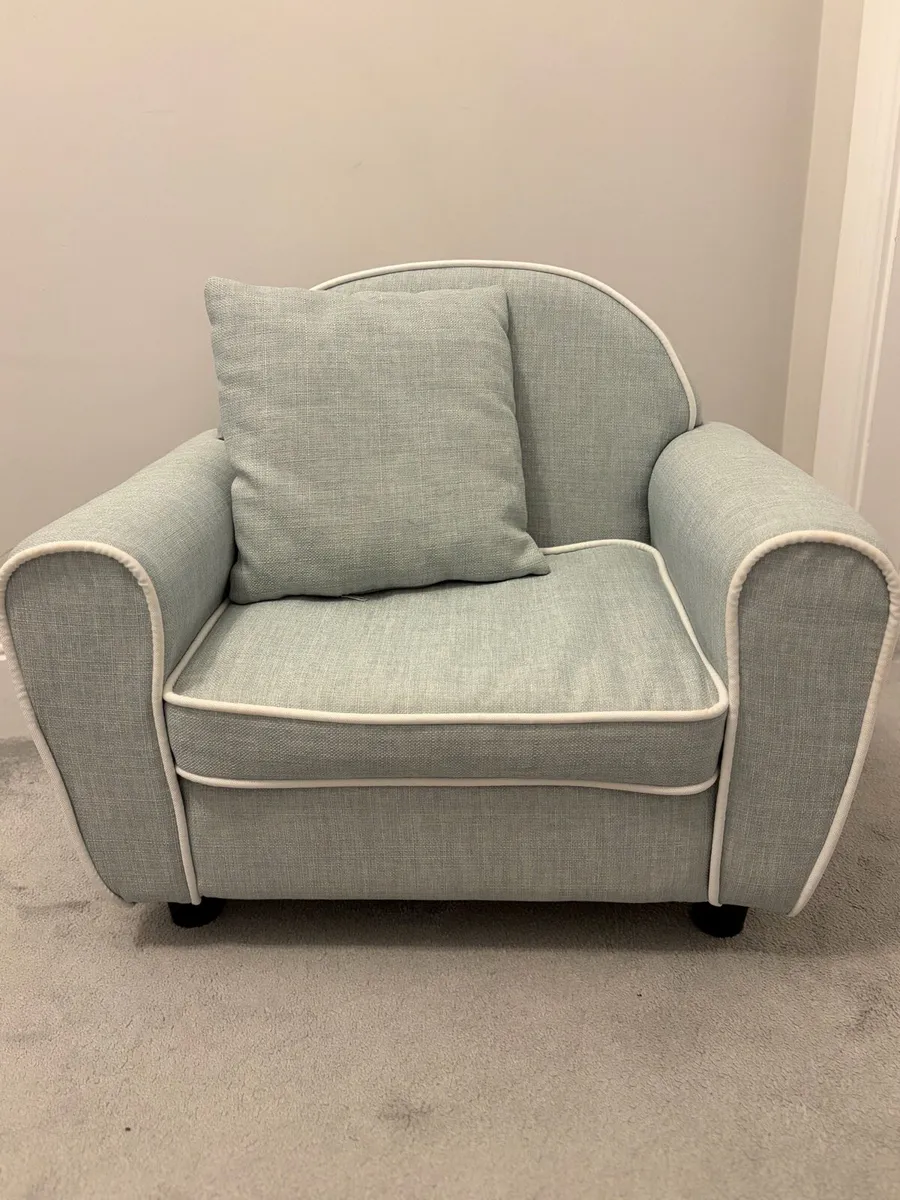 Beautiful Lucy & Me Kids Armchair – "Sam" Model - Image 1