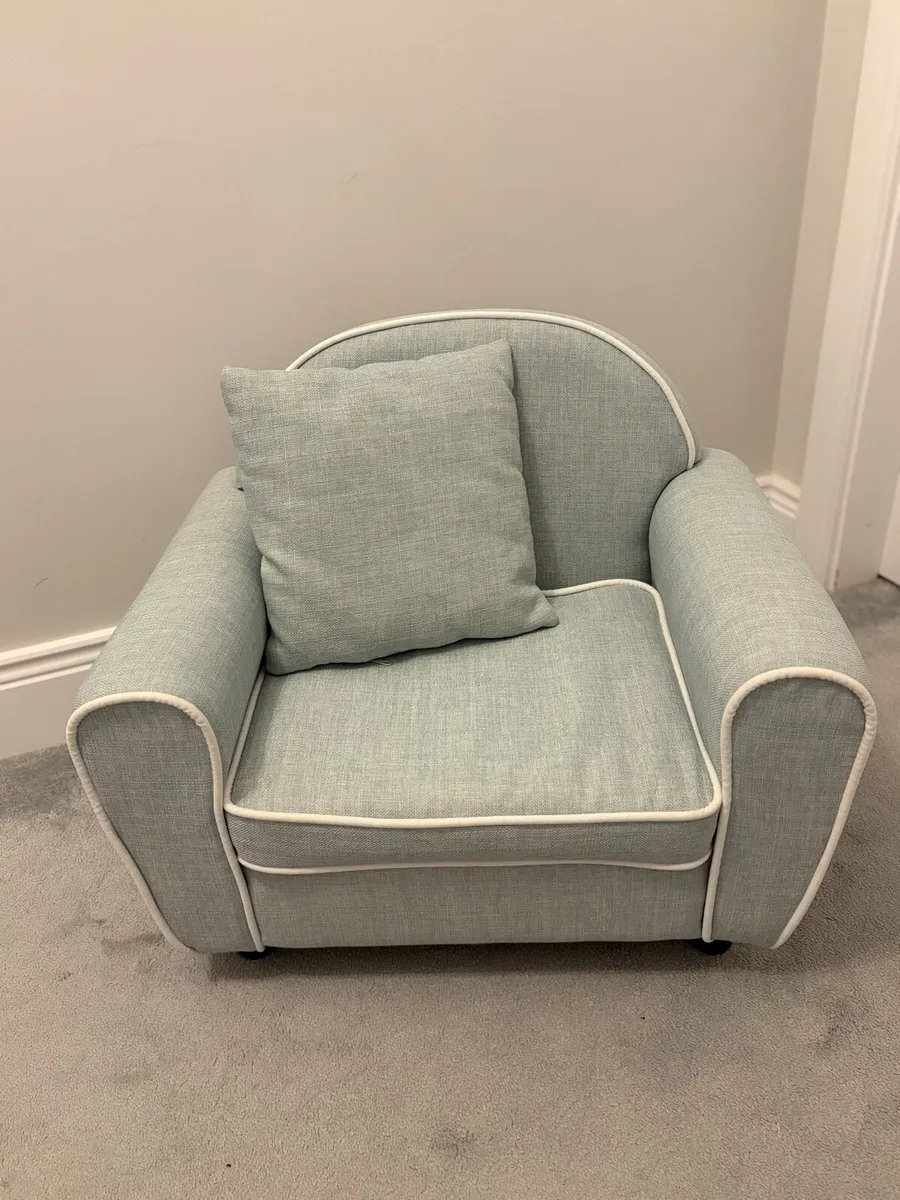 Beautiful Lucy & Me Kids Armchair – "Sam" Model - Image 2