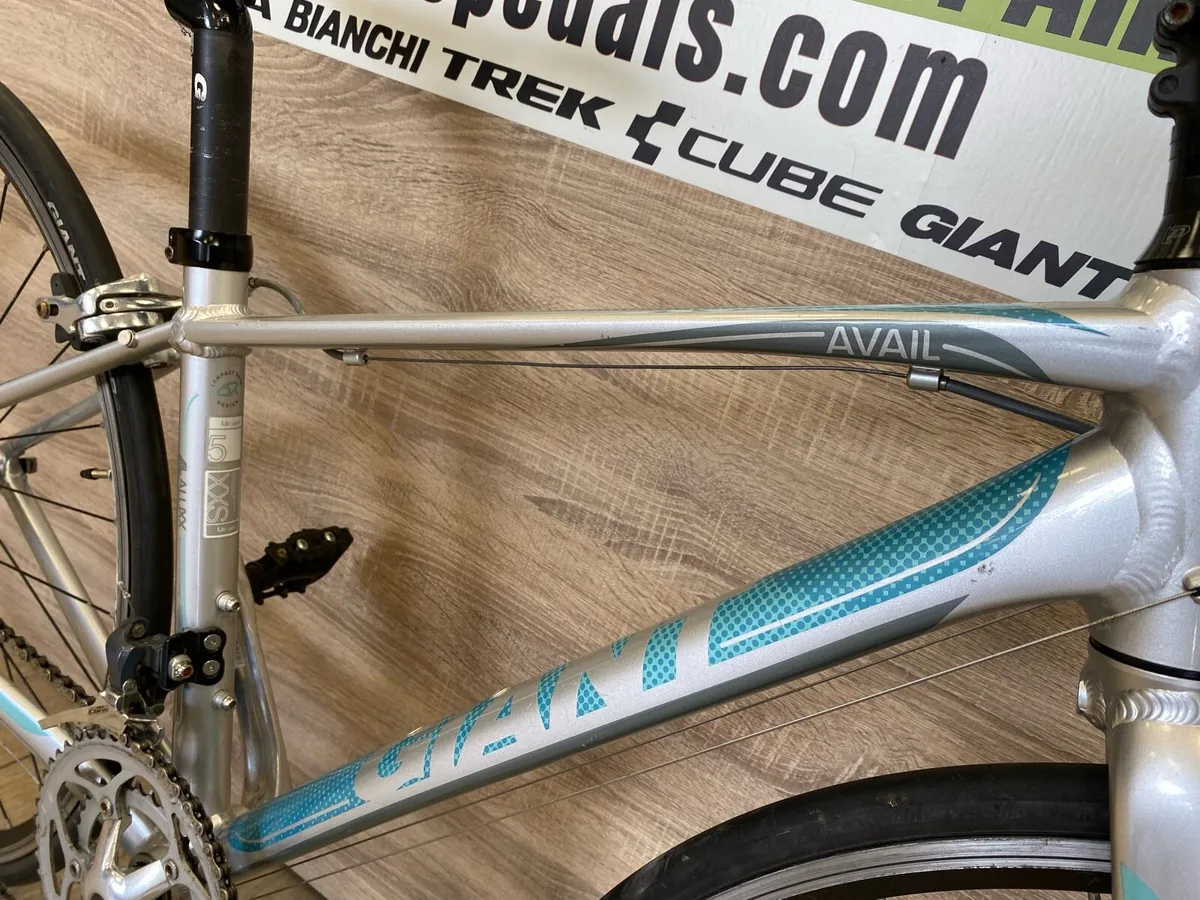 Giant avail 5 (Excellent condition) - Image 3