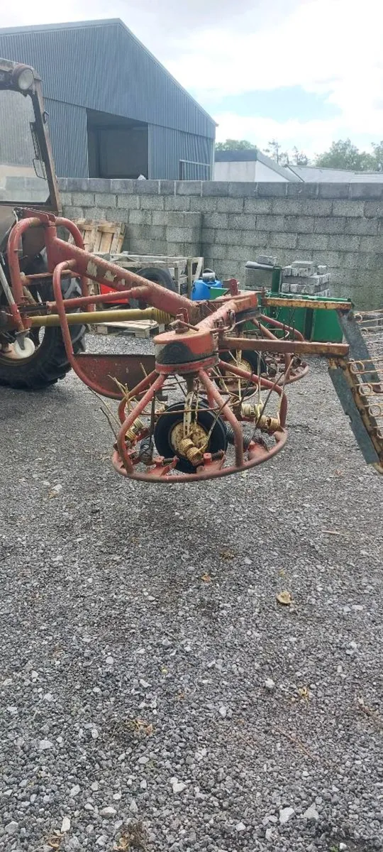 Pz 300 haybob - Image 1