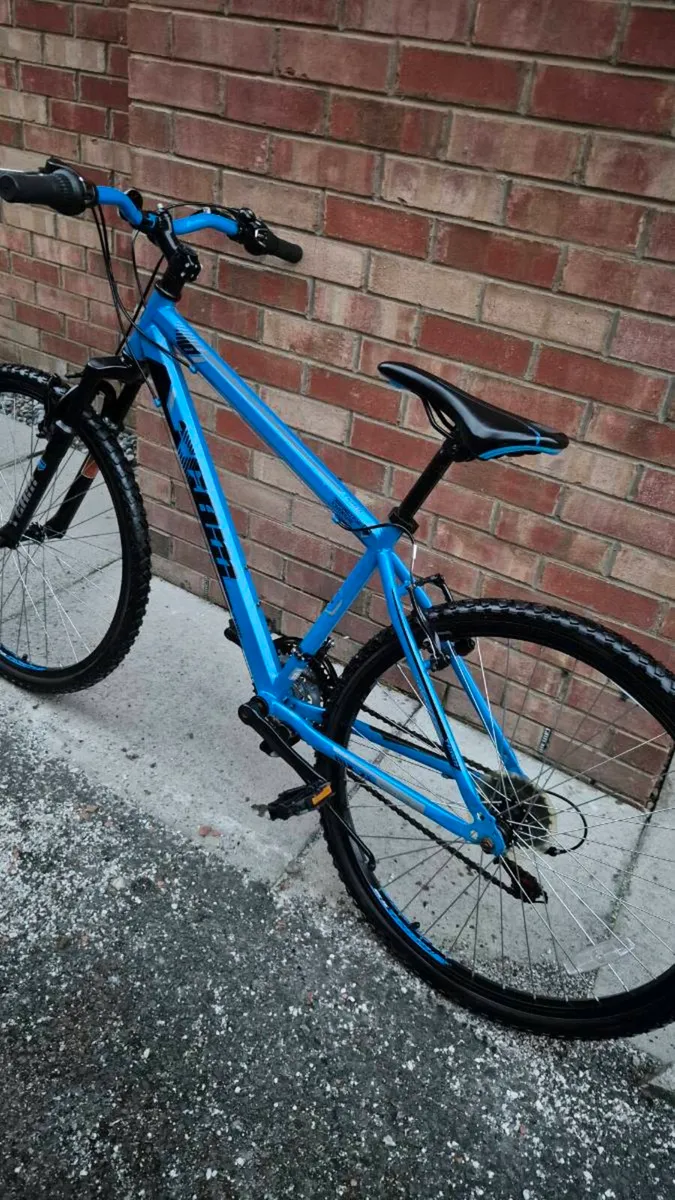 Mtb mountain bike 26 wheels bike like new - Image 1