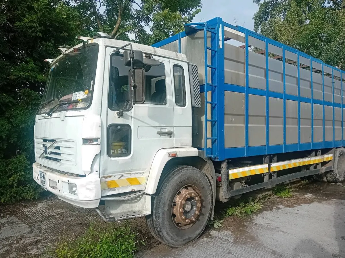 Cattle Truck - Image 2
