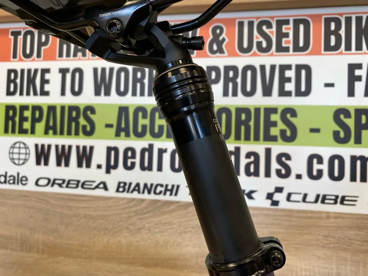 Specialized Levo Comp Carbon (like new) - Image 4