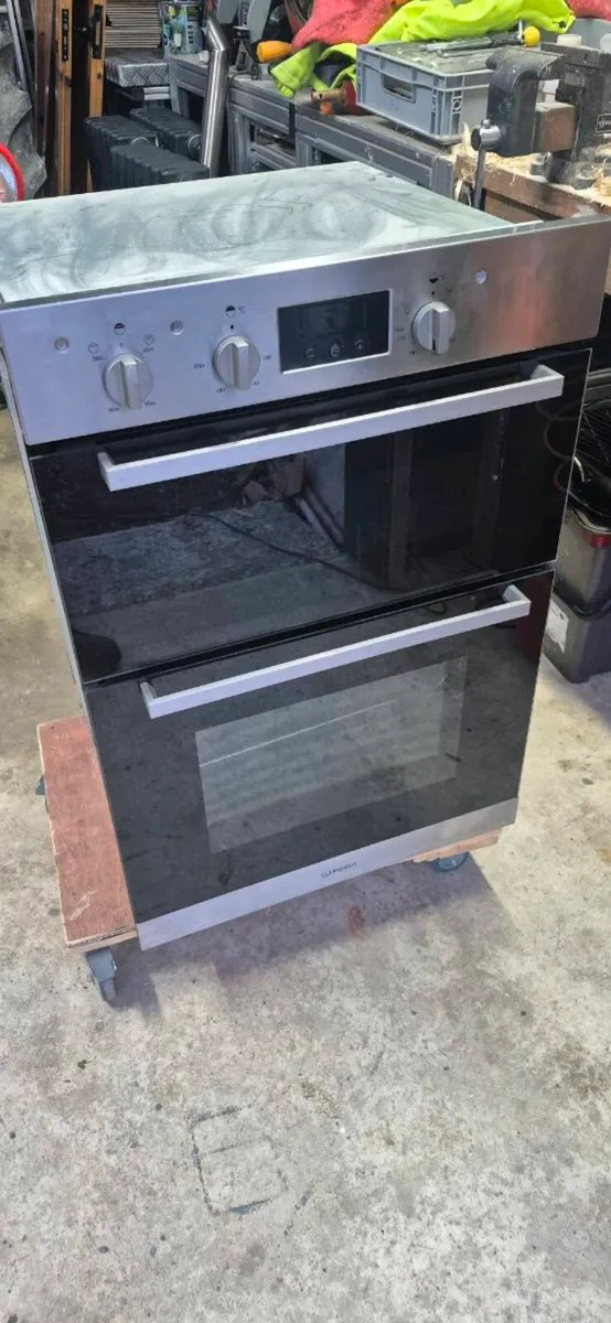 Integrated oven and grill - Image 1
