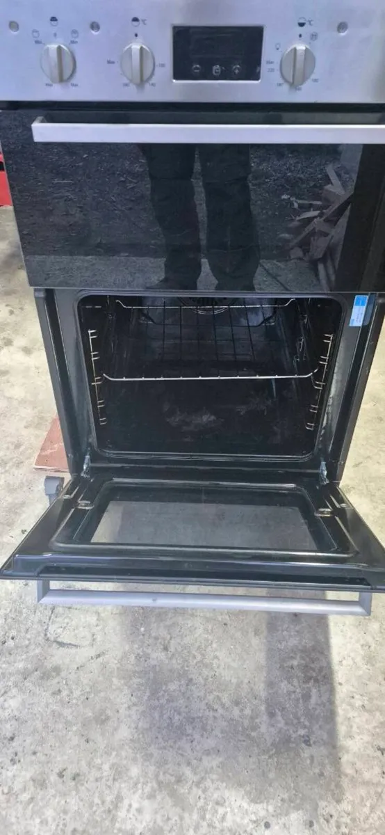 Integrated oven and grill - Image 4