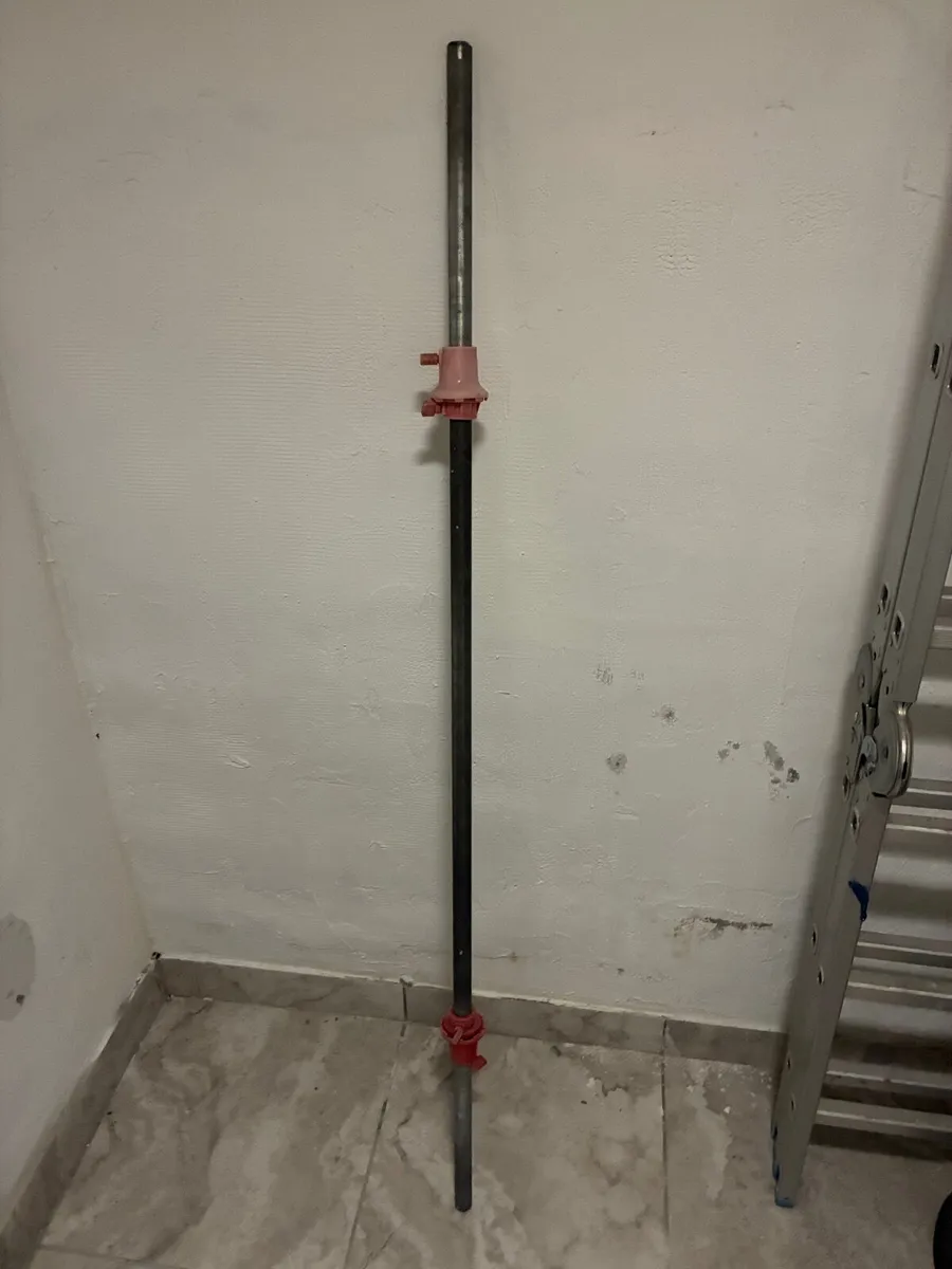 Weights and bar - Image 1