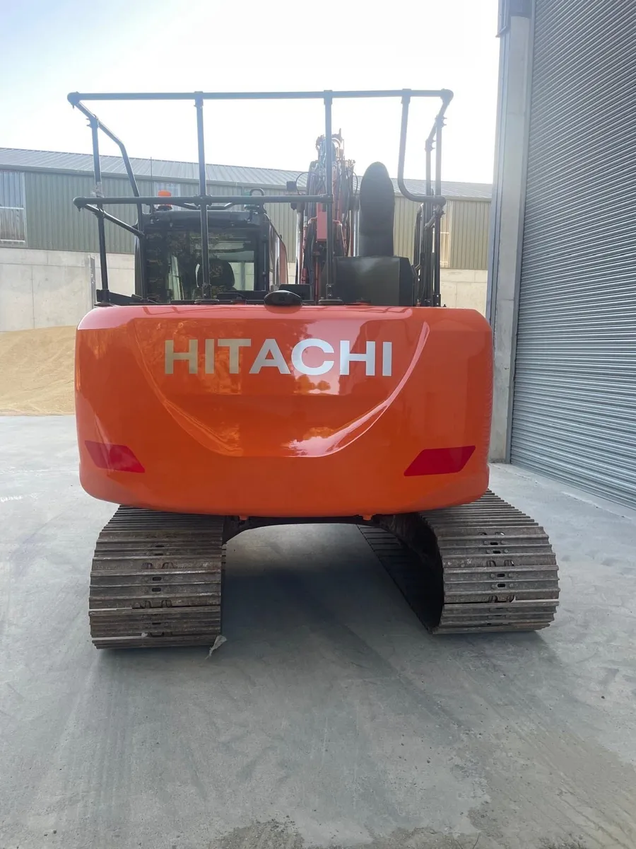 Hitachi 130 - Image 3