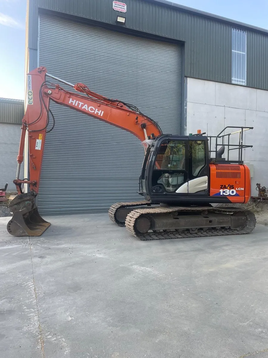 Hitachi 130 - Image 4