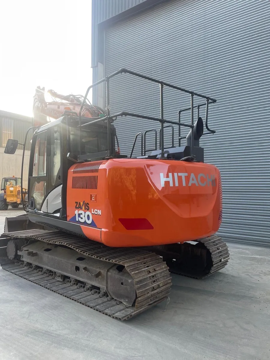 Hitachi 130 - Image 2