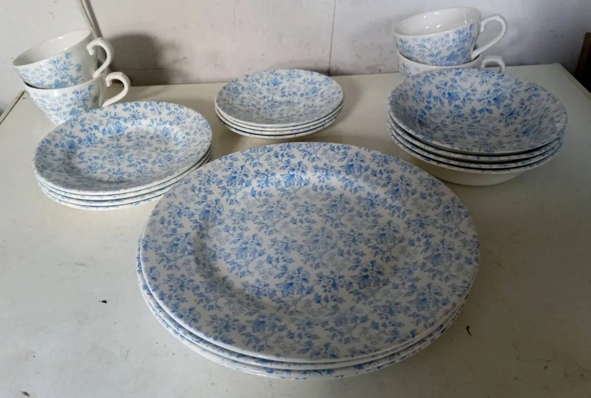 Churchill Light Blue And White Dinner Set - Image 3