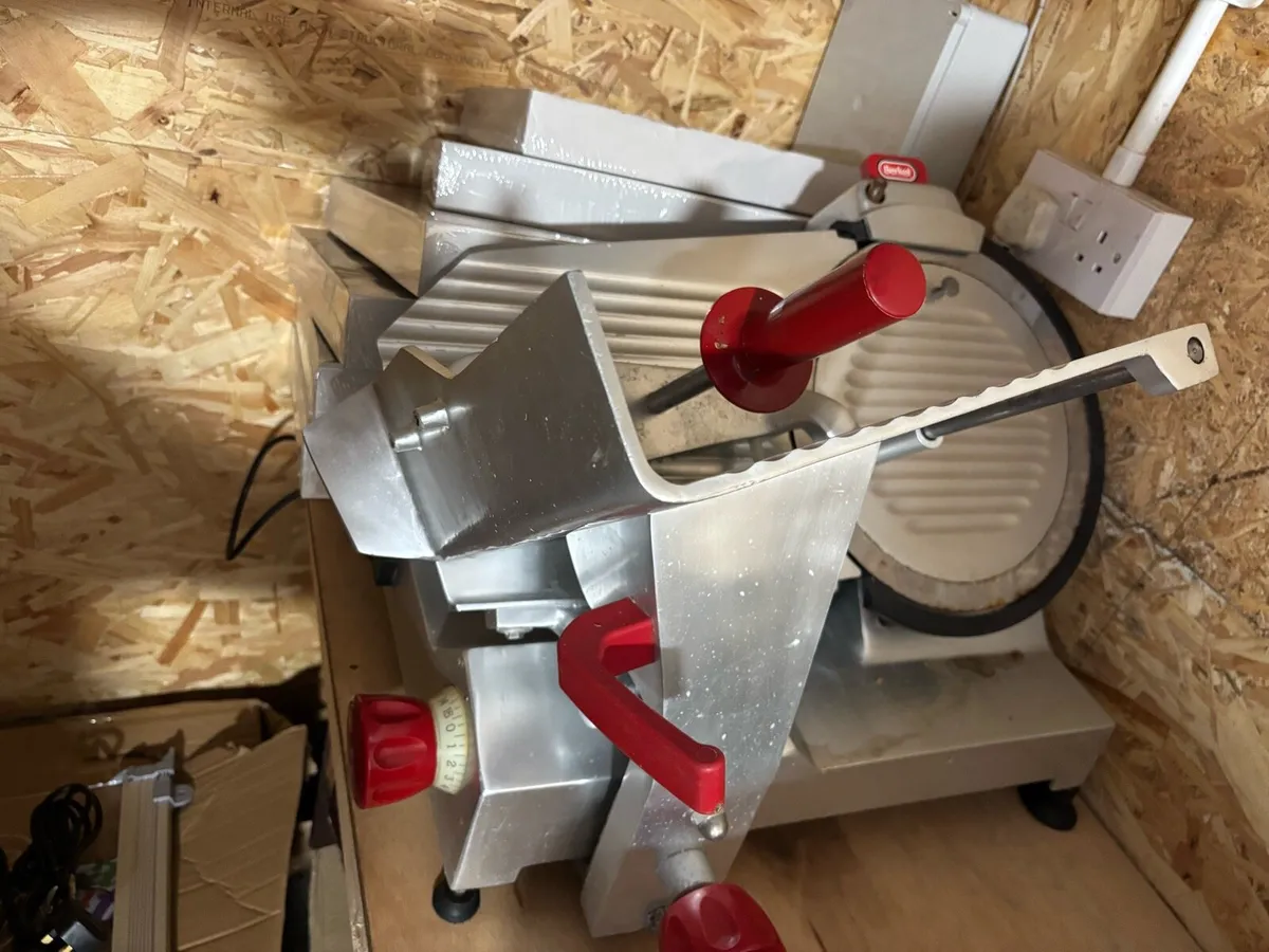 Meat slicer - Image 1