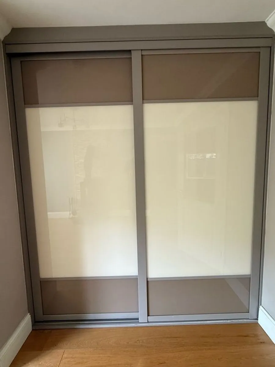 Sliderobe - Image 1